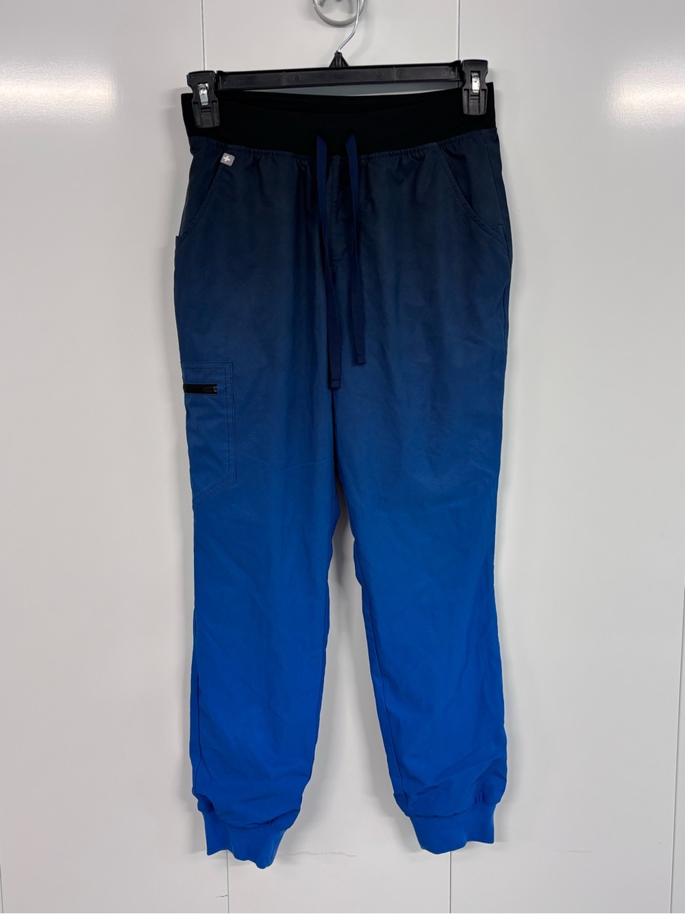 FIGS Technical Collection Scrub Pants Women Size S Blue Ombré Jogger Uniform